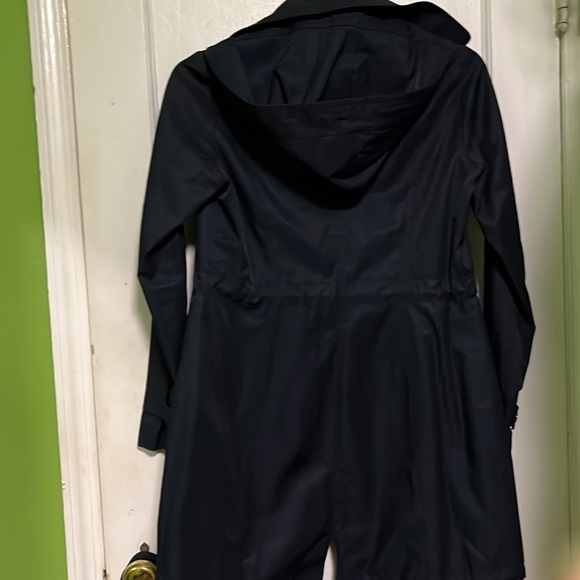 LAUNDRY S NAVY RAIN COAT. Leopard lining.  Size S.  Gorgeous. - Picture 5 of 8